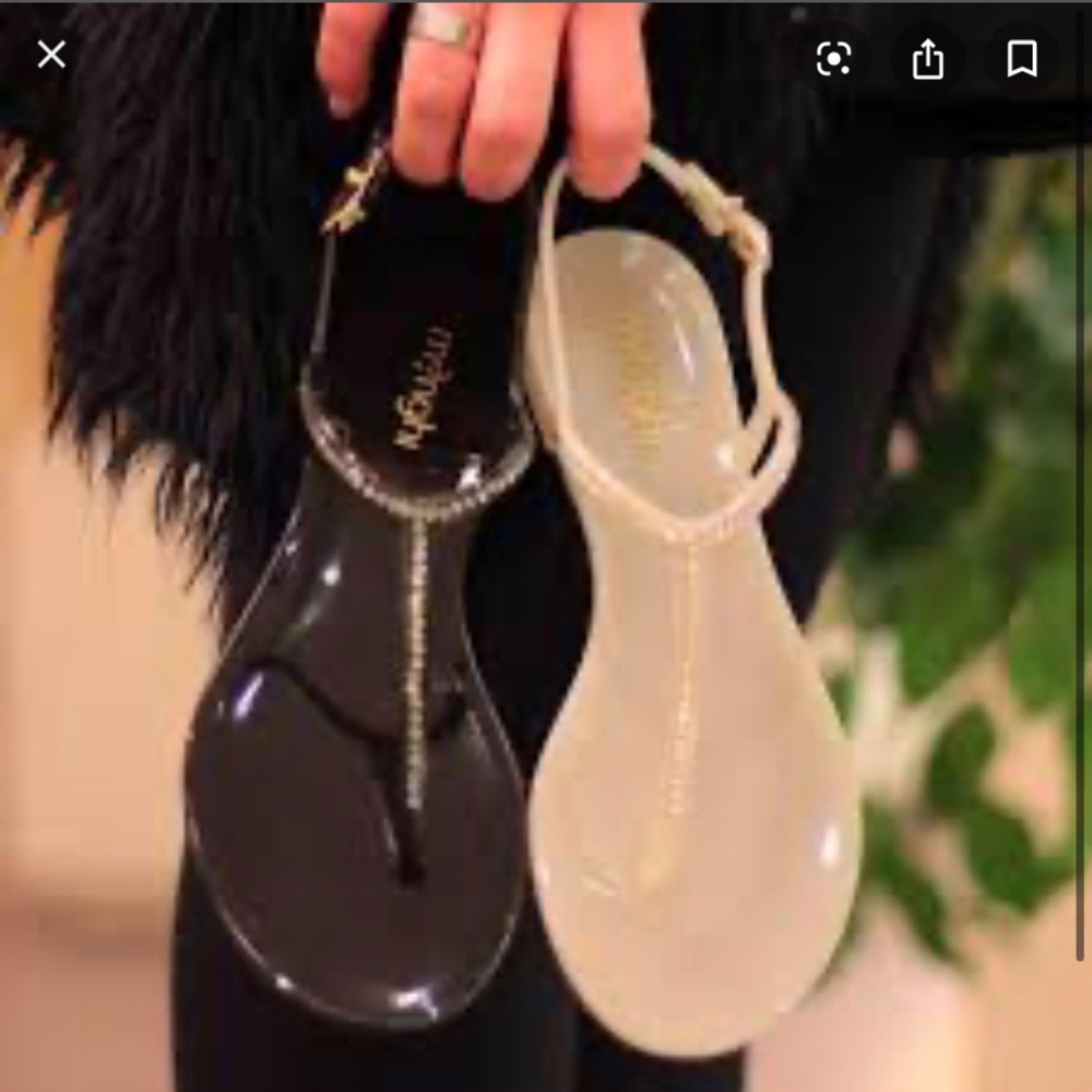 ISO this sandal ! Please help :)